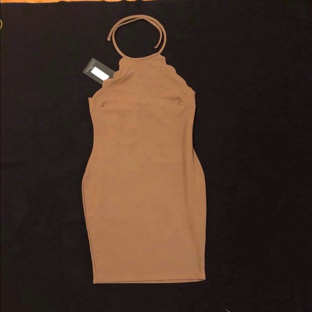 Scallop dress